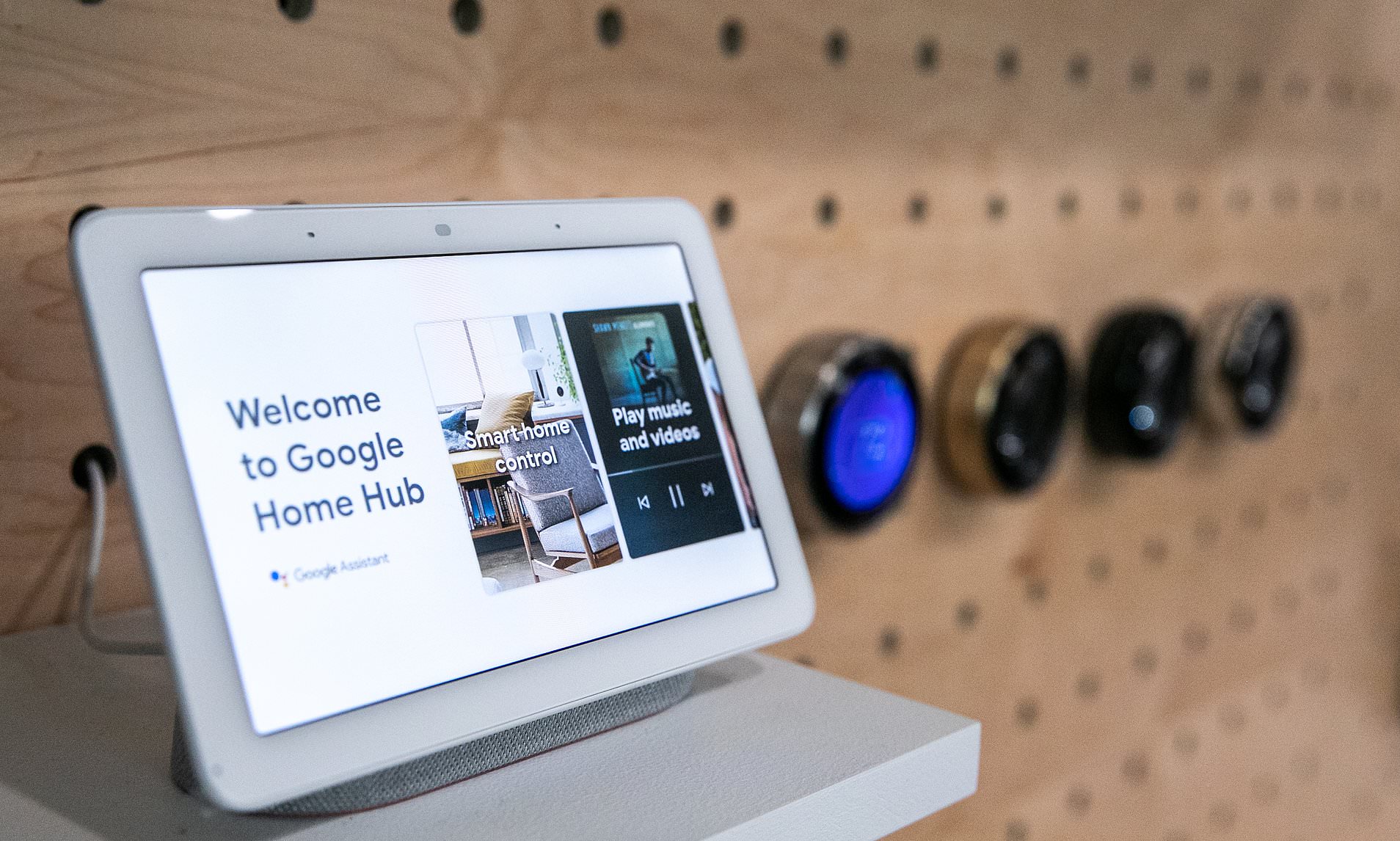 Unlock the Potential of a Smart Home with the Google Home Hub!