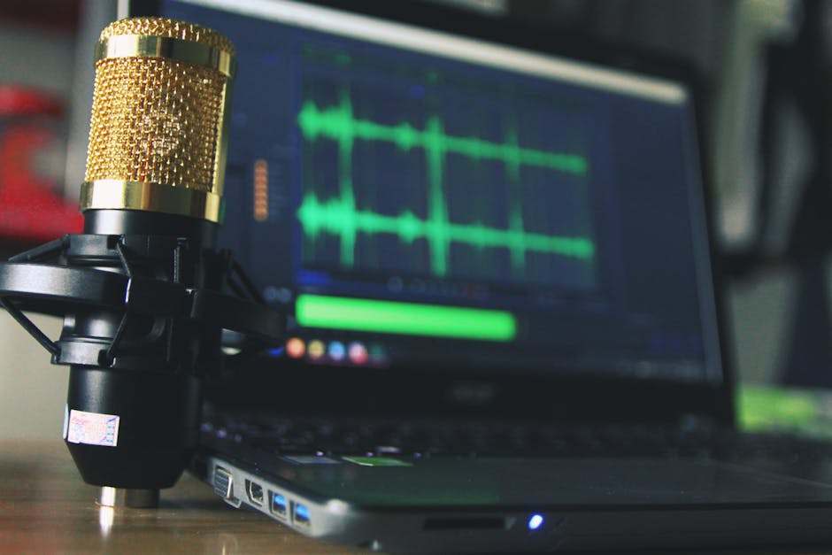 Beyond the Screen: Why Podcast Hosts are Becoming the Most Trustworthy Tech Influencers